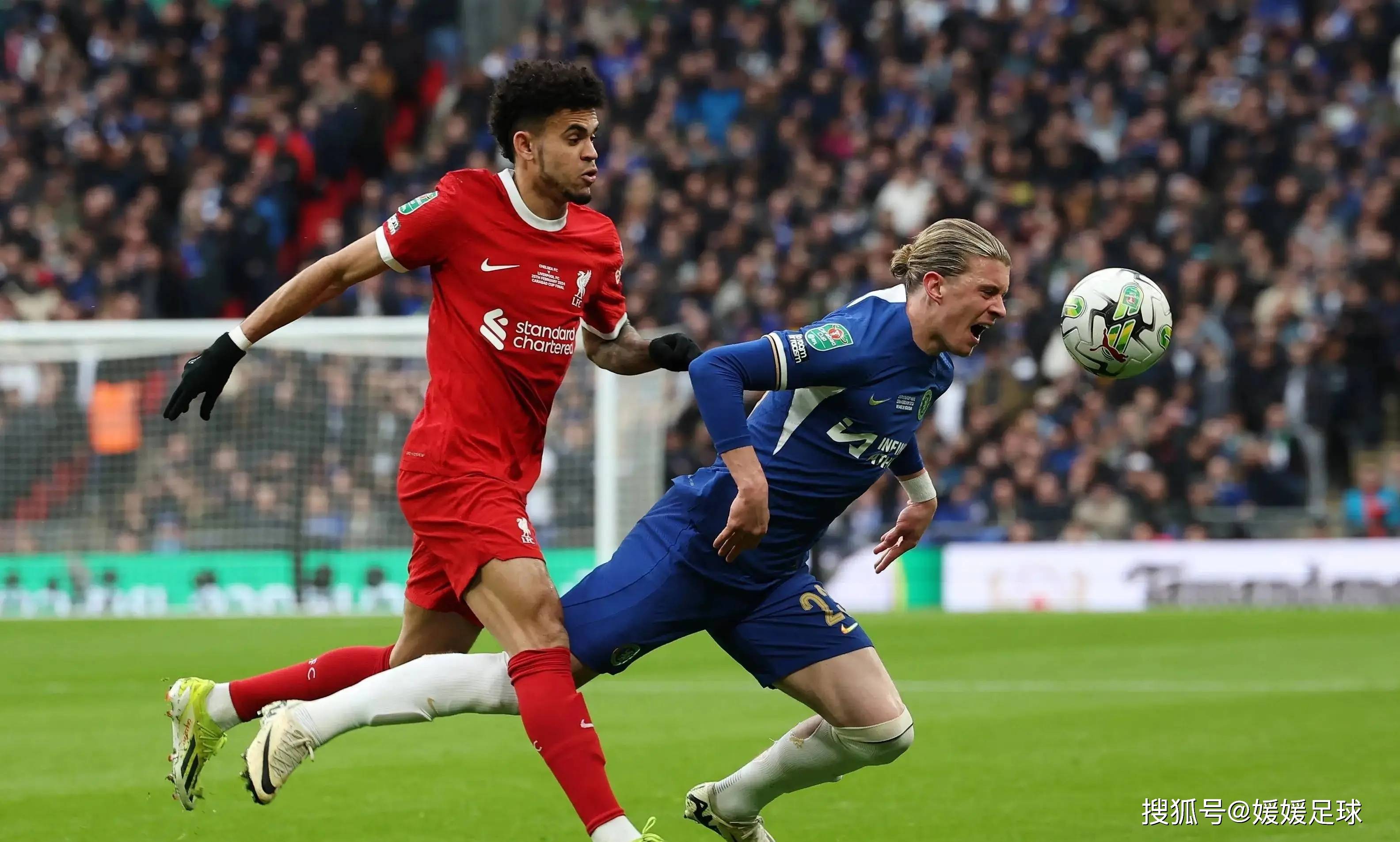 阿森纳主场惜败狼队,遭遇两连败 阿森纳主场惜败狼队,遭遇两连败