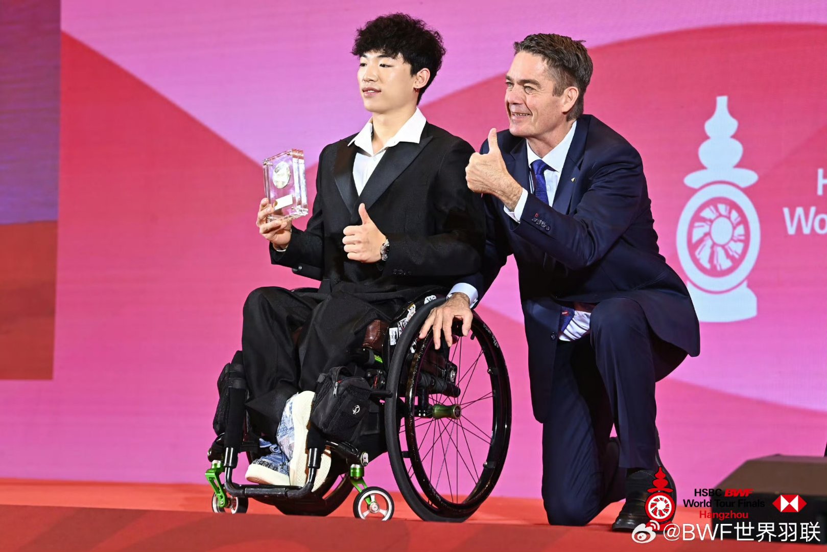 新西兰运动员奋勇拼搏勇夺前列