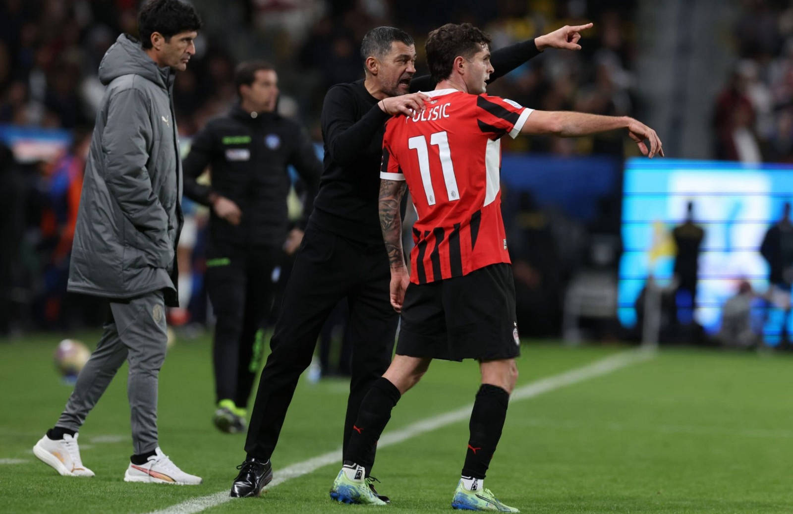 关于AC米兰逆转成功，晋级下一轮！的信息