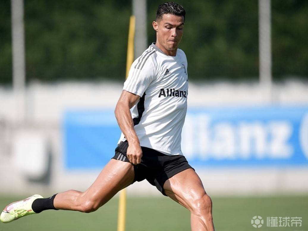 尤文图斯老板曝心声战士最难是临场表现