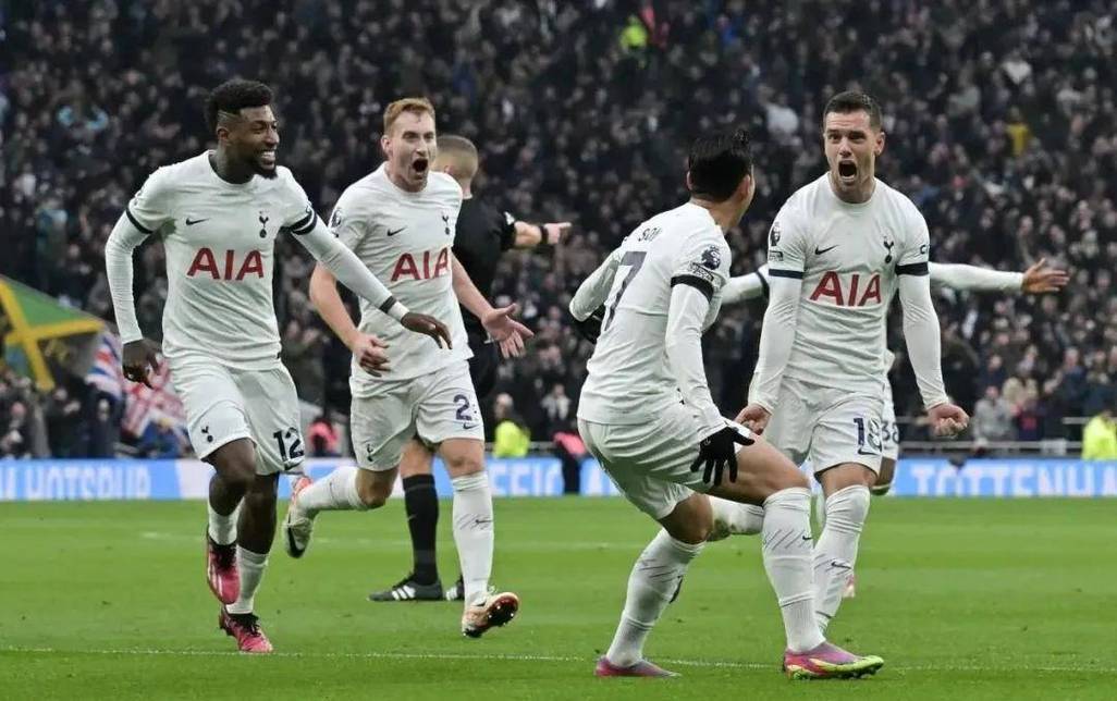 热刺逆转晋级，英超球队表现出色