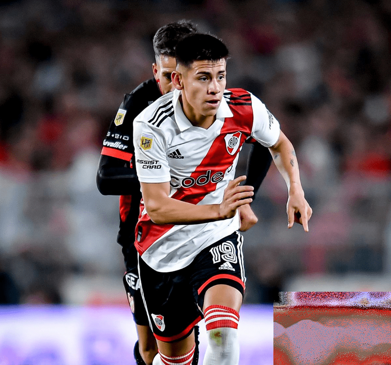 关于热血对决！亚洲豪门争夺胜利的信息