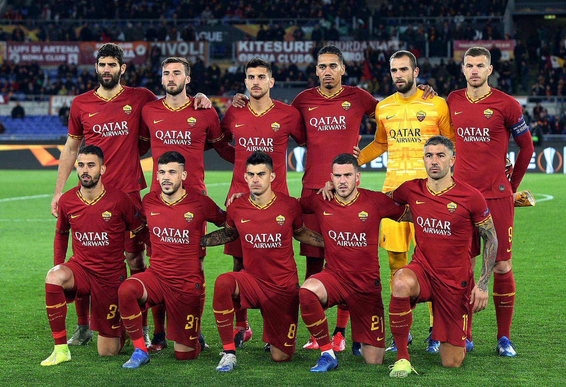 意甲球队巅峰对决,激烈角逐 意甲球队巅峰对决,激烈角逐