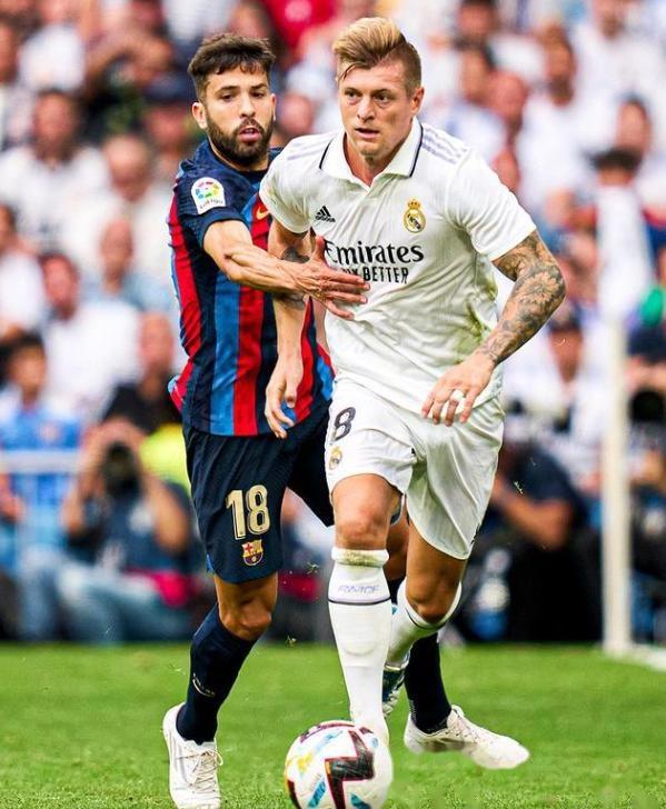 关于反超取胜！瓦伦西亚主场逆袭，取得关键三分的信息