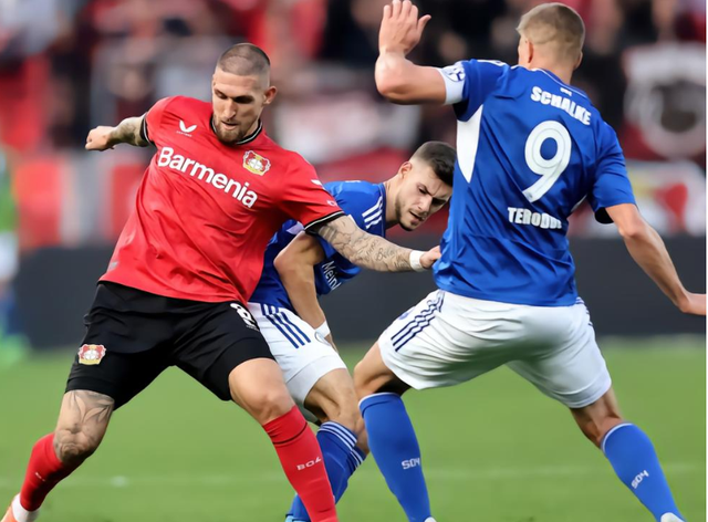 关于沙尔克主场输球，连败场数逐渐增加的信息