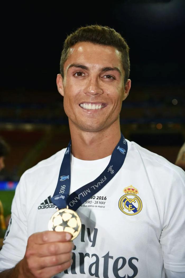 包含葡萄牙大将罗纳尔多缔造欧洲杯进球纪录的词条 包含葡萄牙大将罗纳尔多缔造欧洲杯进球纪录的词条