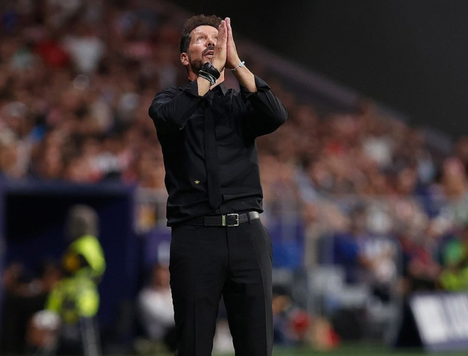 瓦伦西亚半步并肩，主场领风箭头赛季表现出色