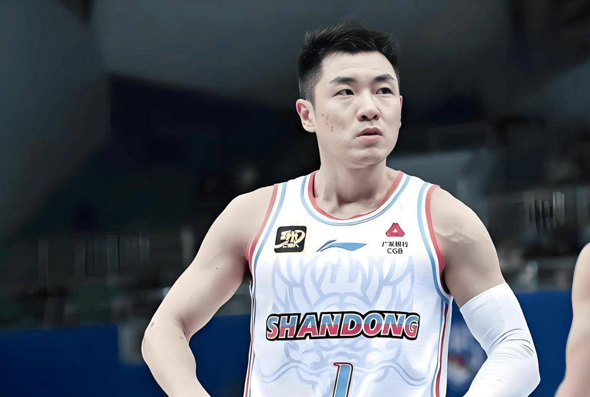 篮网险胜广州队,高诗岩点燃赛场的简单介绍 篮网险胜广州队,高诗岩点燃赛场的简单介绍