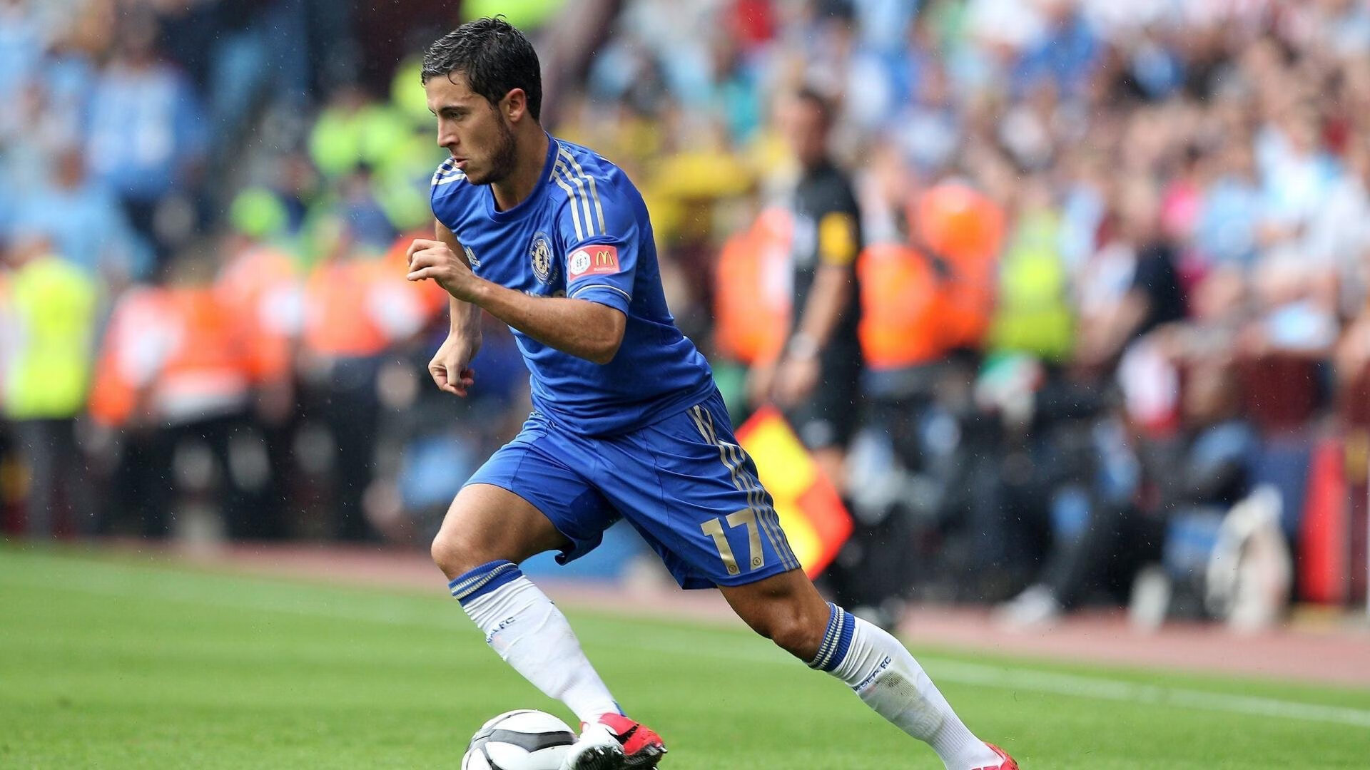 封锁罗马的巴萨智慧，哈兰德在欧冠决赛的接管传奇